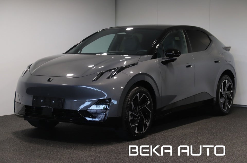 Lynk & Co 02 More 5d