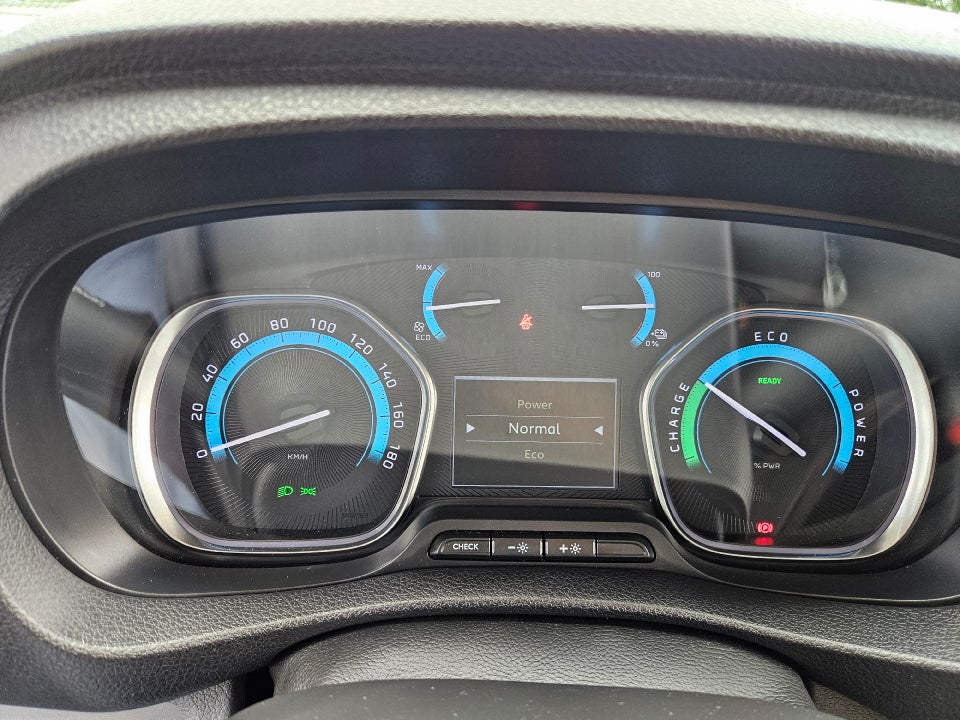 Peugeot e-Expert 75 L3 Ultimate