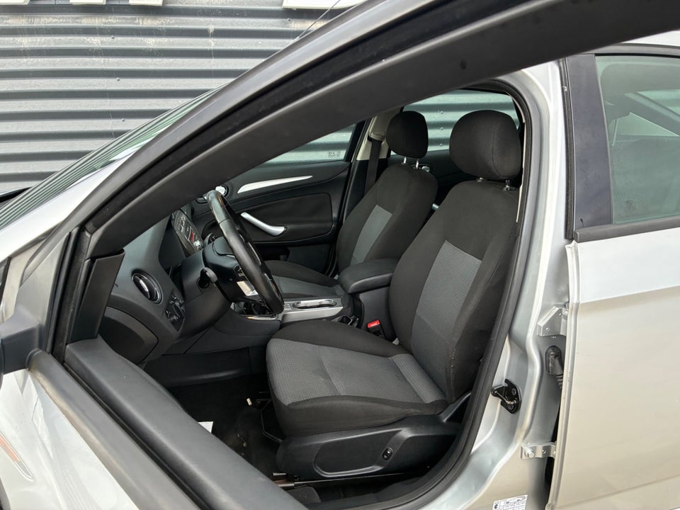 Ford Mondeo 1,6 Ti-VCT 125 Trend 5d