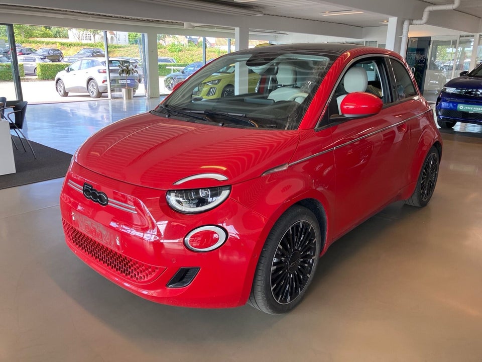 Fiat 500e 42 la Prima by Bocelli 3d