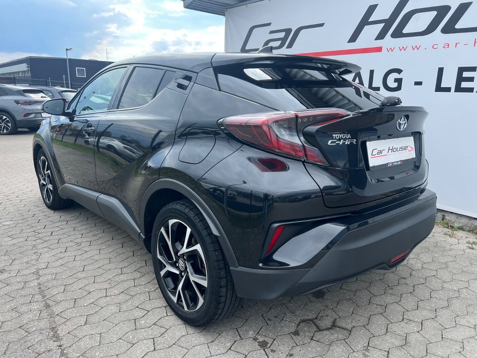 Toyota C-HR 1,8 Hybrid C-HIC CVT 5d