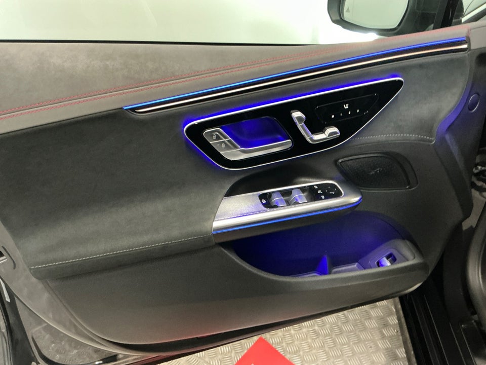 Mercedes EQE350 AMG Line 4d