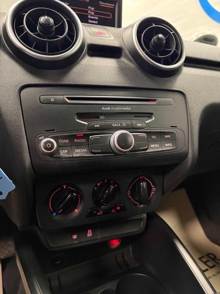 Audi A1 1,2 TFSi 86 Ambition Sportback 5d