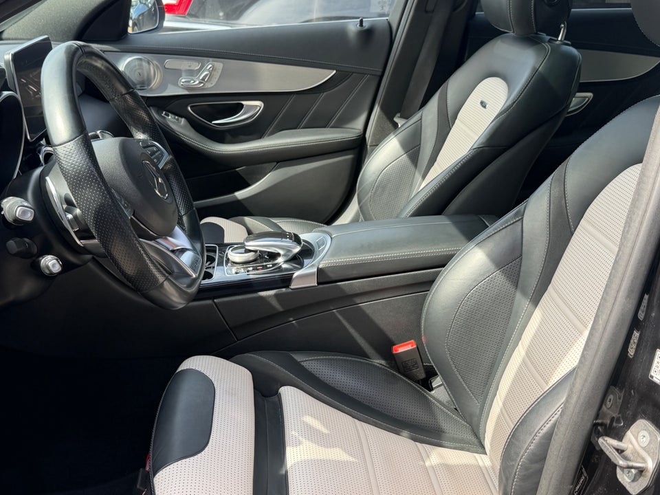 Mercedes C63 4,0 AMG stc. aut. 5d
