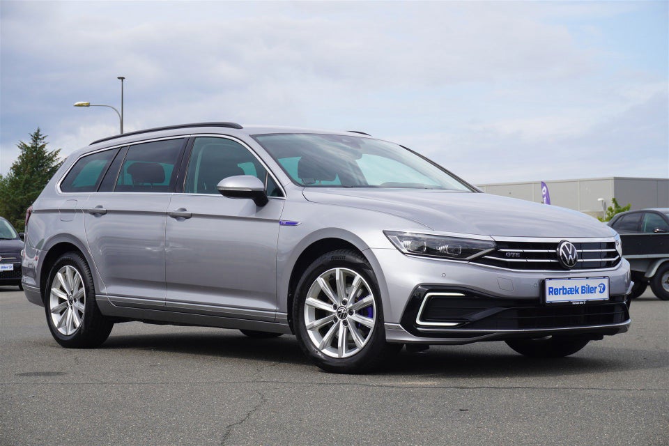 VW Passat 1,4 GTE High Variant DSG 5d