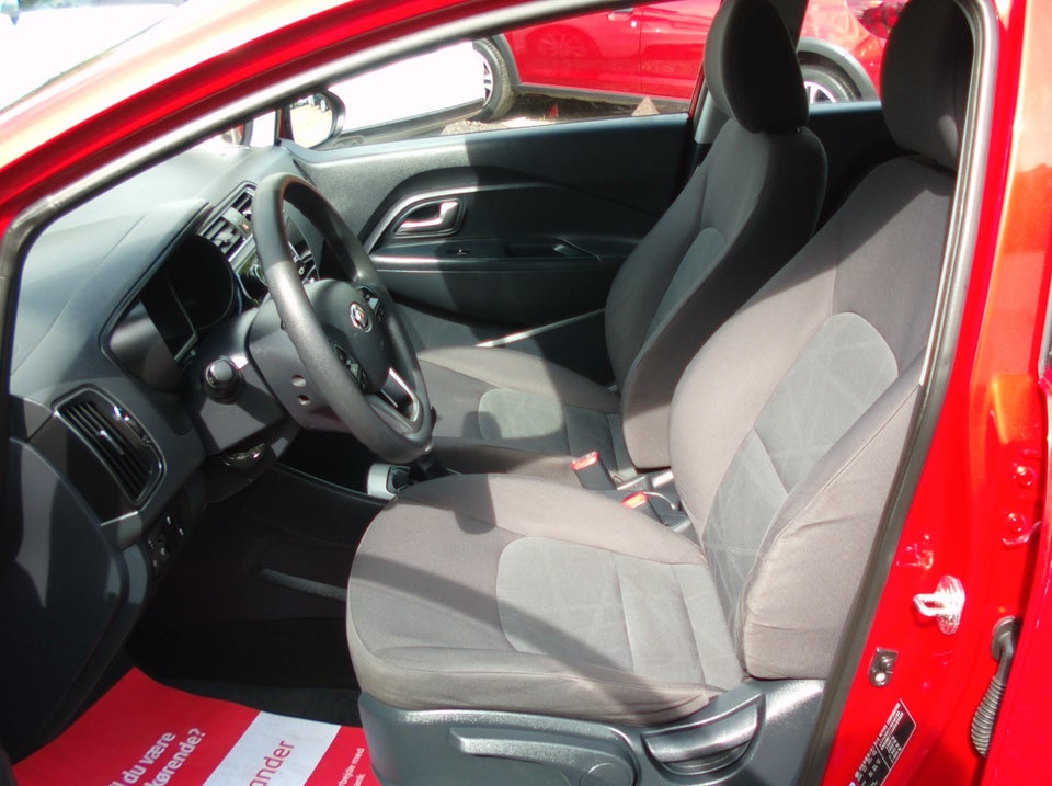 Kia Rio 1,2 CVVT Style 5d