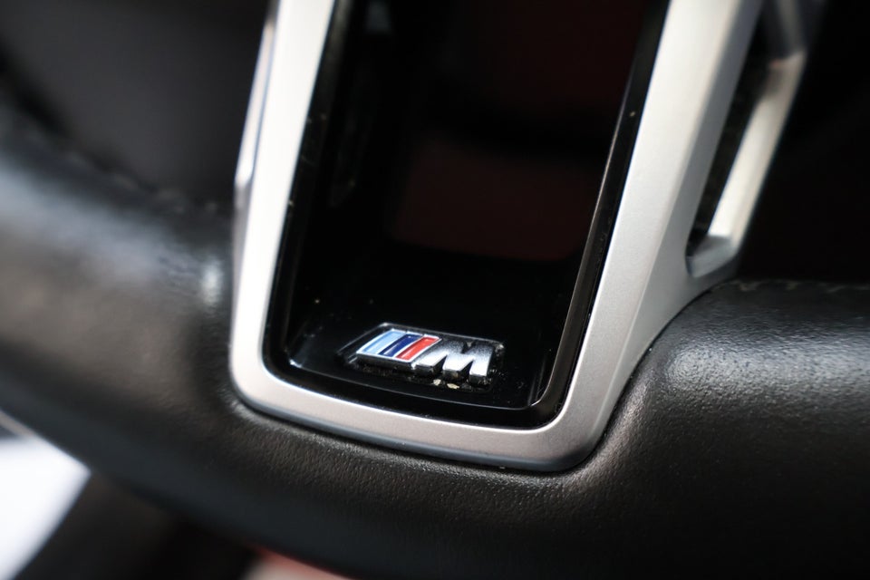 BMW iX1 eDrive20 M-Sport Pro 5d