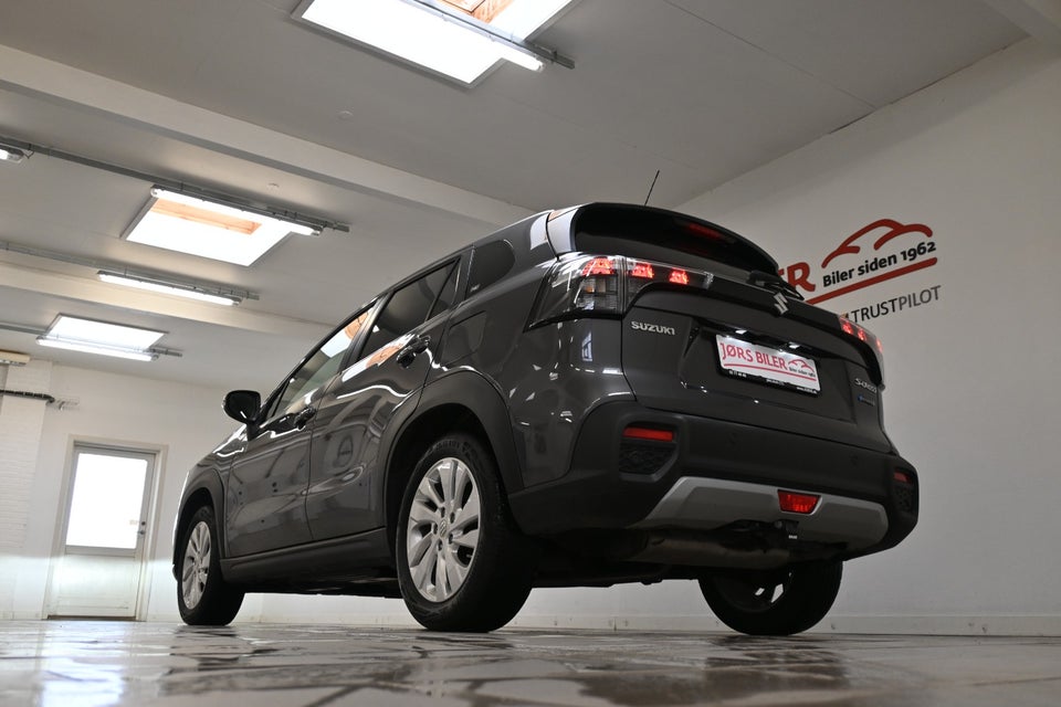 Suzuki S-Cross 1,5 S-Hybrid Active AGS 5d