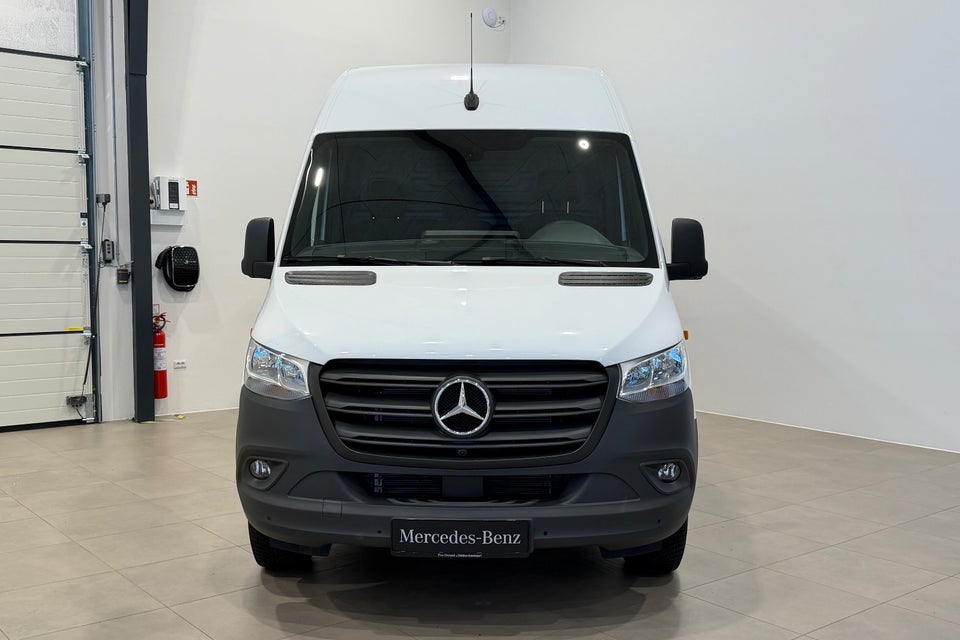 Mercedes Sprinter 317 2,0 CDi A2 Kassevogn aut. RWD