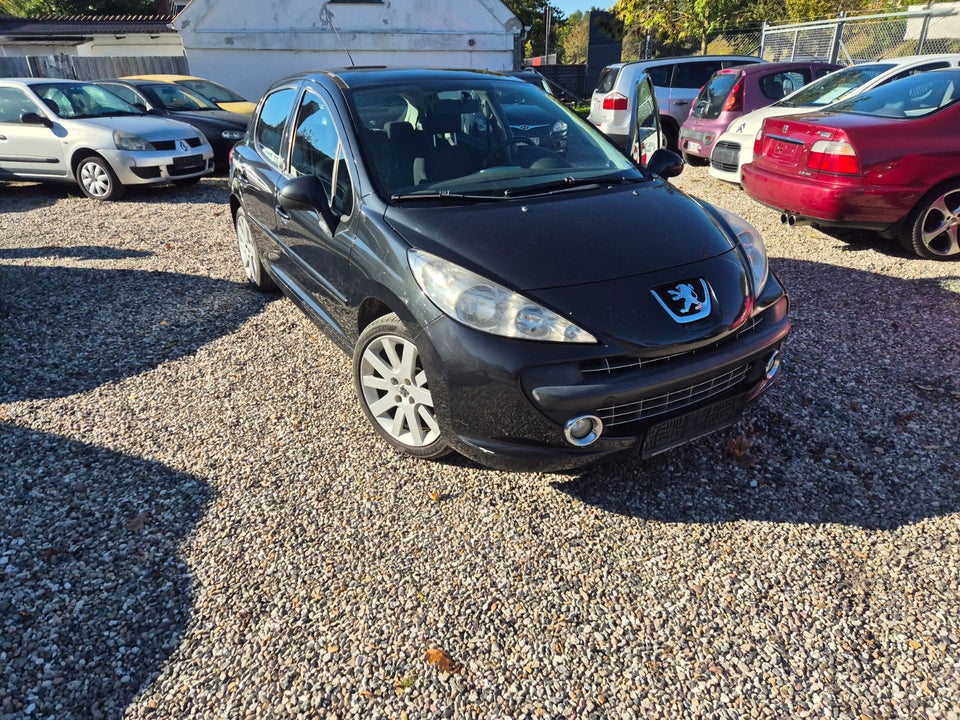 Peugeot 207 1,6 VTi Comfort 5d