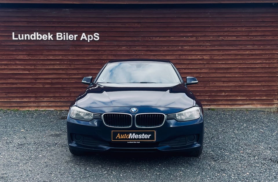BMW 320d 2,0 Touring 5d
