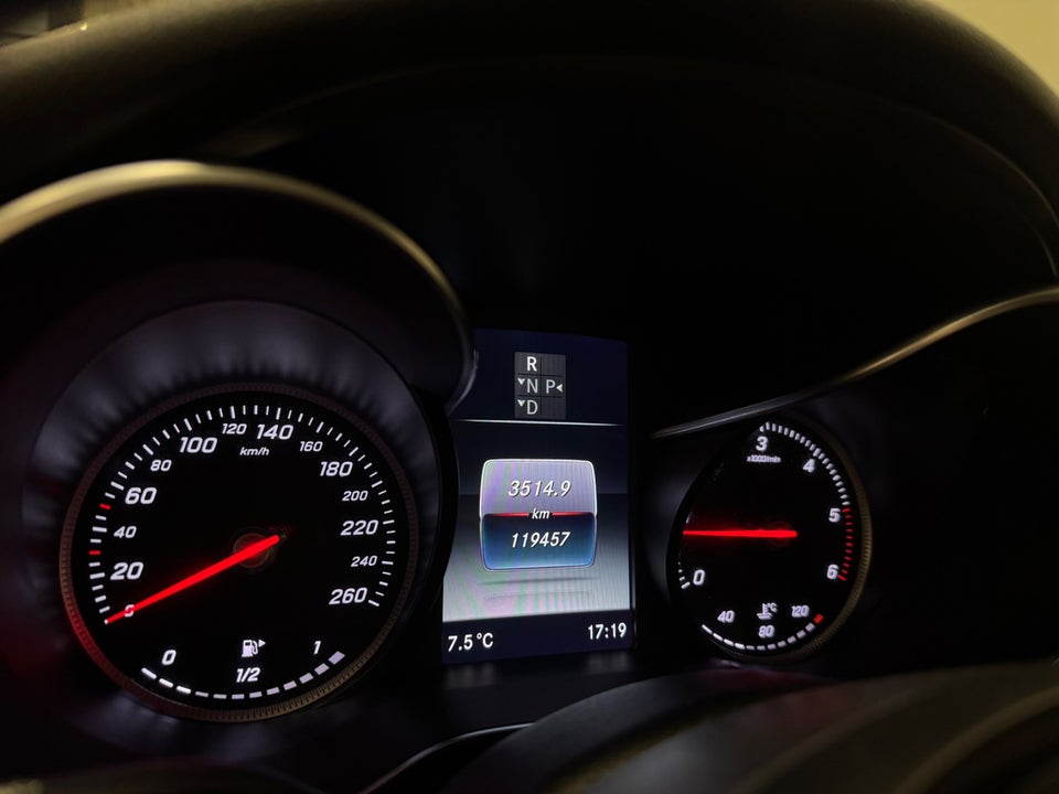 Mercedes C220 d 2,2 Business aut. 4d