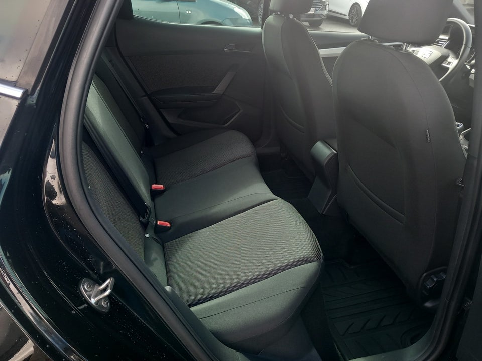 Seat Arona 1,6 TDi 95 Xcellence 5d