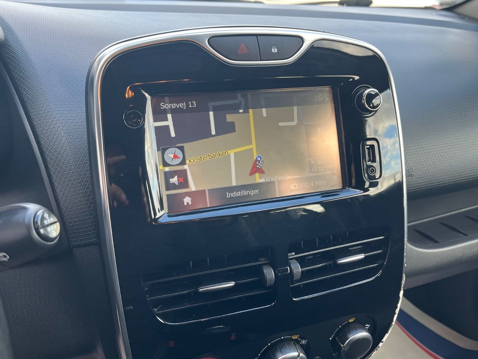 Renault Clio IV 1,5 dCi 75 Expression Sport Tourer 5d