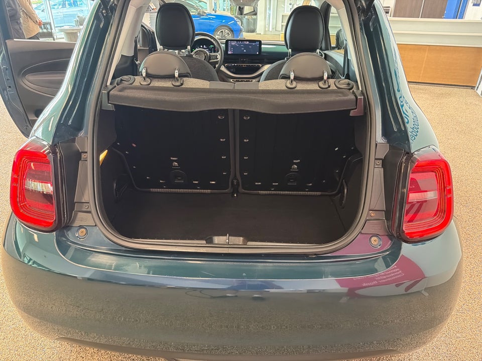 Fiat 500e 42 Icon 3d
