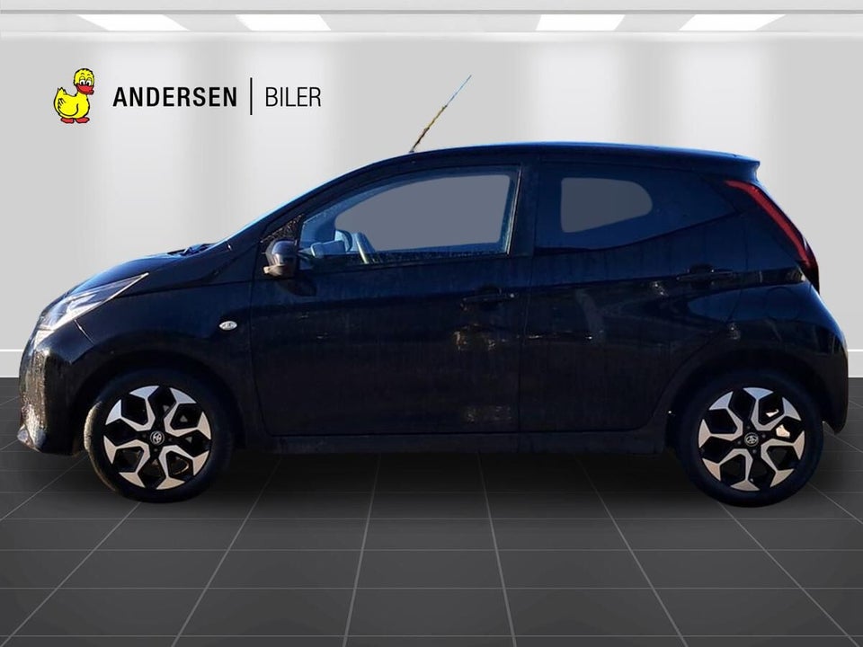 Toyota Aygo 1,0 VVT-i x-press 5d