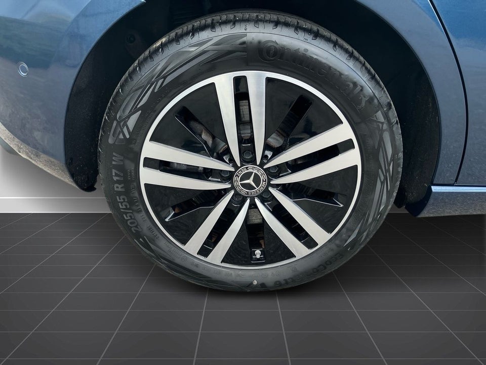 Mercedes A250 e 1,3 Progressive aut. 5d