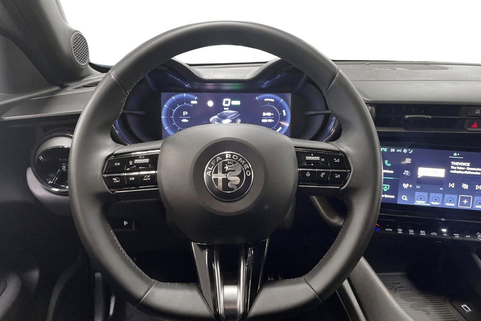 Alfa Romeo Junior Elettrica Speciale 5d