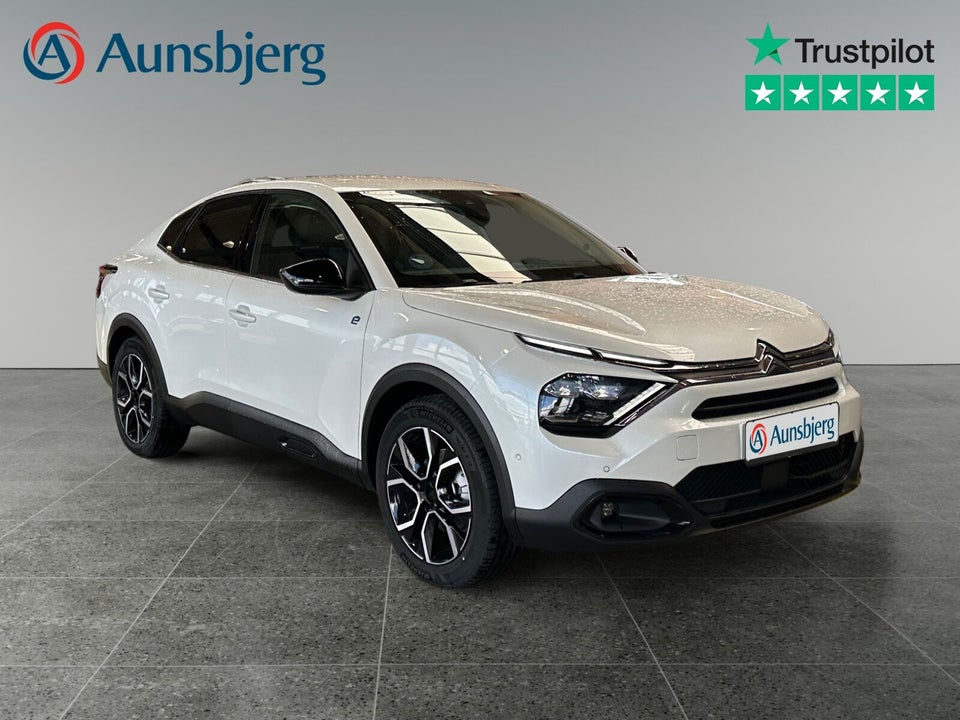 Citroën ë-C4 X 50 Shine 4d