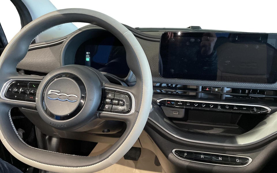 Fiat 500e 42 la Prima by Bocelli Cabrio 2d