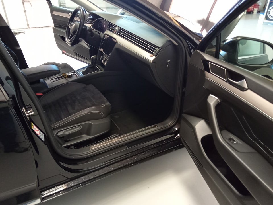 VW Passat 1,5 TSi 150 Elegance High Variant DSG 5d