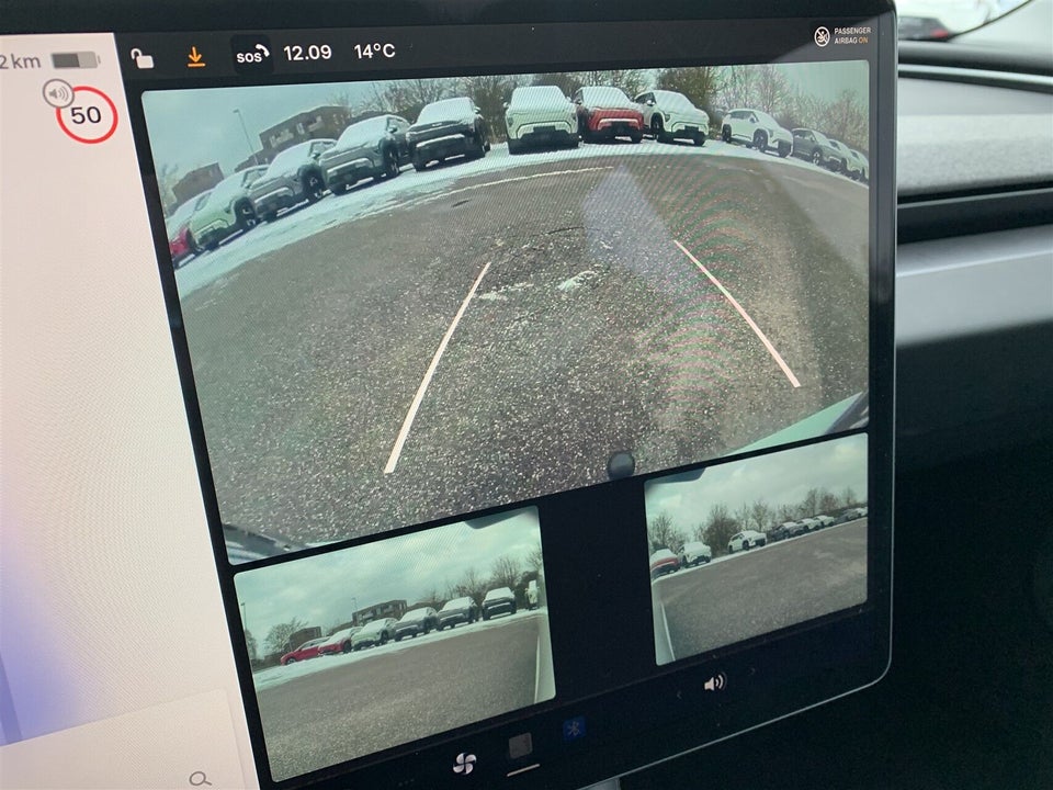 Tesla Model 3 RWD 4d