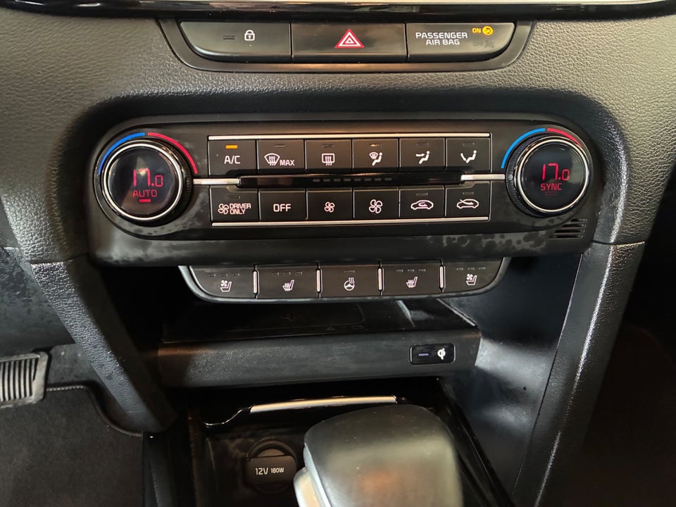 Kia Ceed 1,6 PHEV Upgrade Premium SW DCT 5d