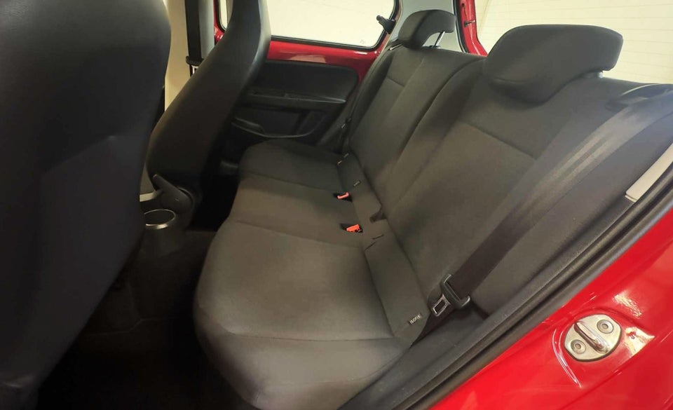 VW Up! 1,0 MPi 60 Move BMT 5d