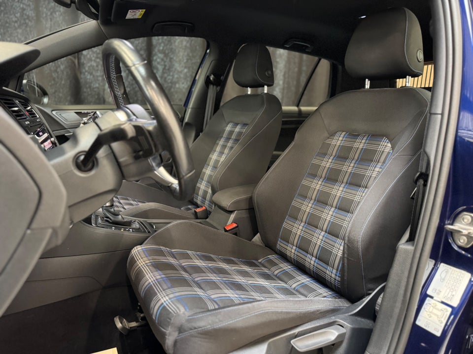 VW Golf VII 1,4 GTE DSG 5d