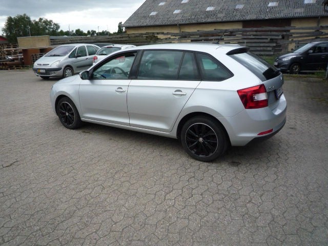 Skoda Rapid 1,2 TSi 90 Ambition DSG 5d