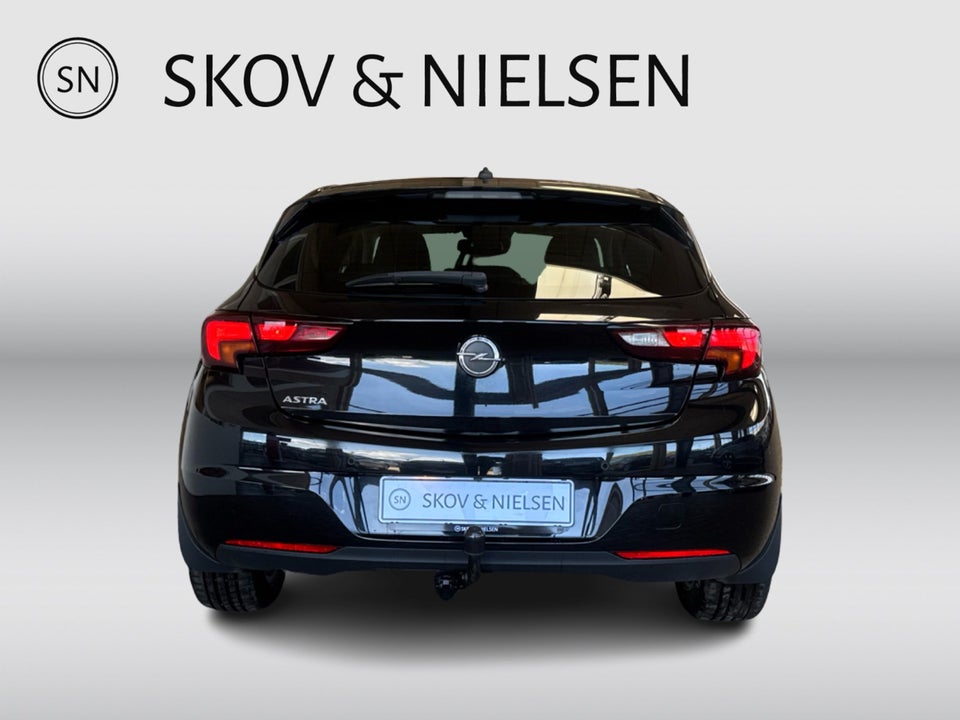 Opel Astra 1,5 D 105 Elegance 5d