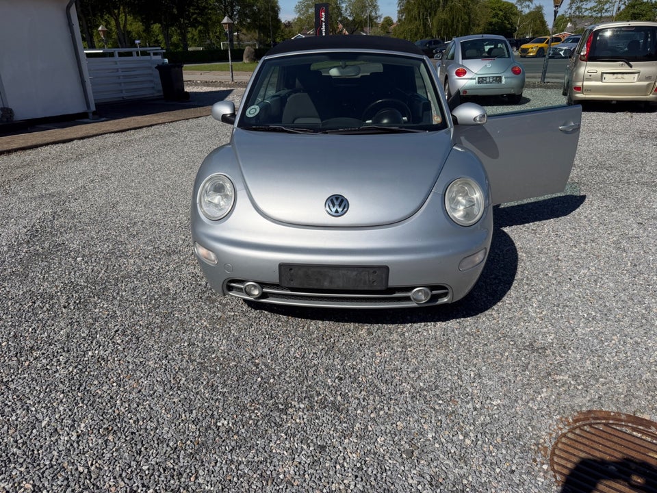VW New Beetle 1,9 TDi 105 Trendline Cabriolet 2d