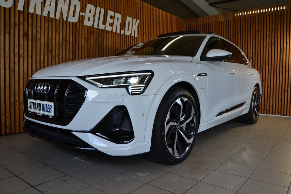 Audi e-tron 55 S-line quattro 5d