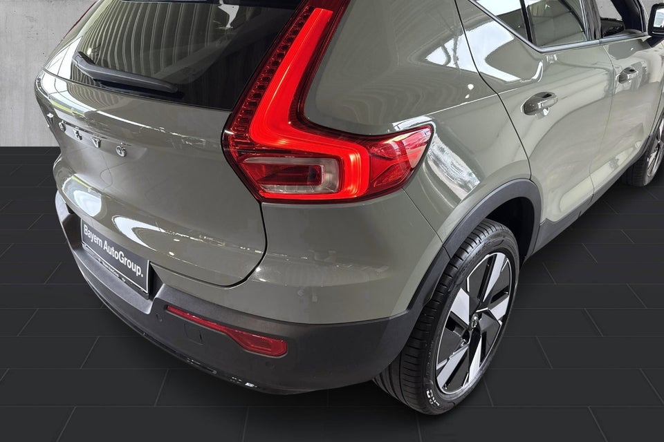 Volvo EX40 Extended Range Core 5d