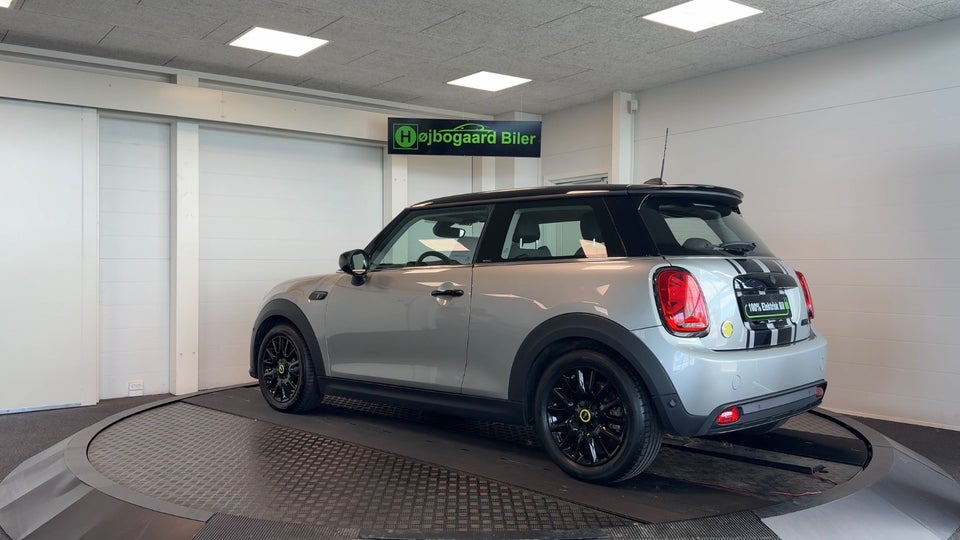 MINI Cooper SE Edition Premium 3d