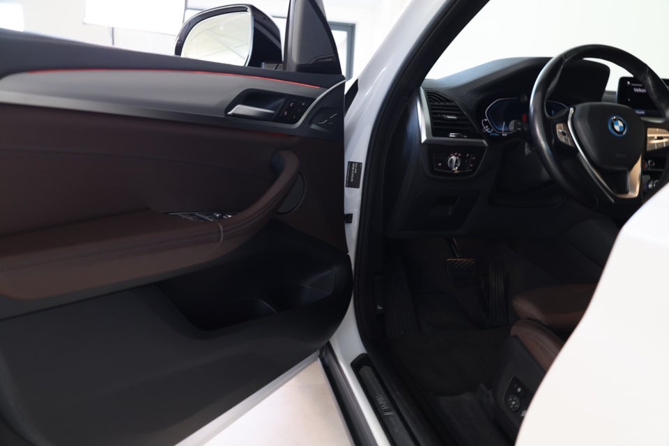 BMW iX3 Charged Plus 5d