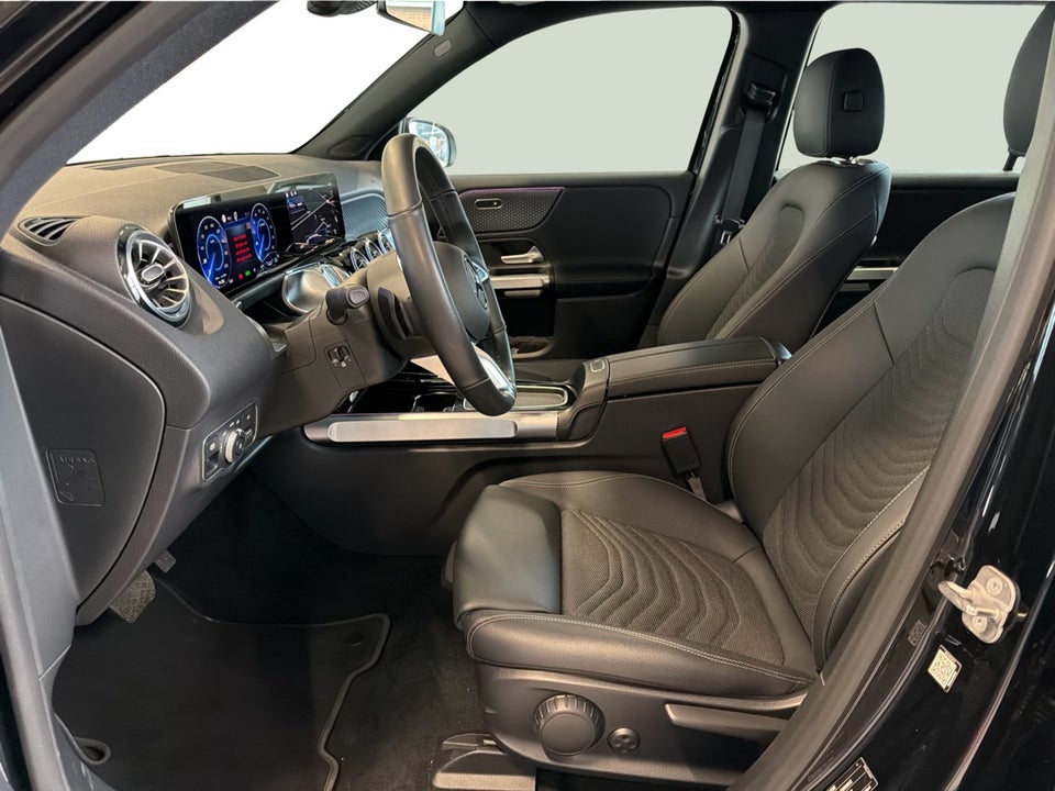 Mercedes EQB250+ Progressive 5d