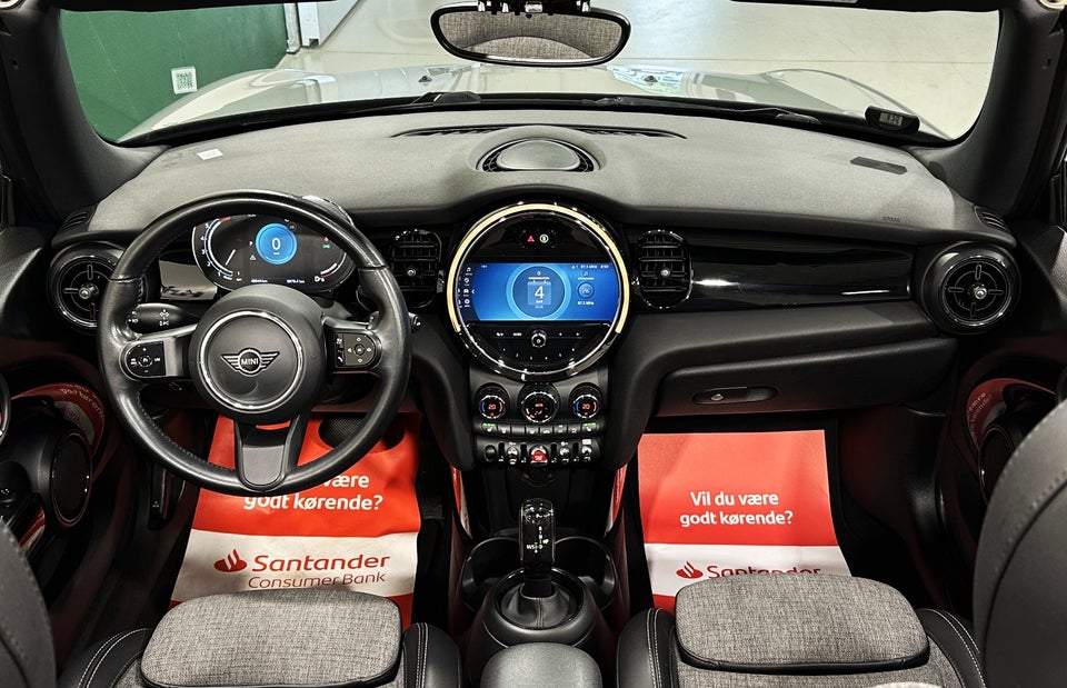 MINI Cooper 1,5 Experience Cabriolet aut. 2d