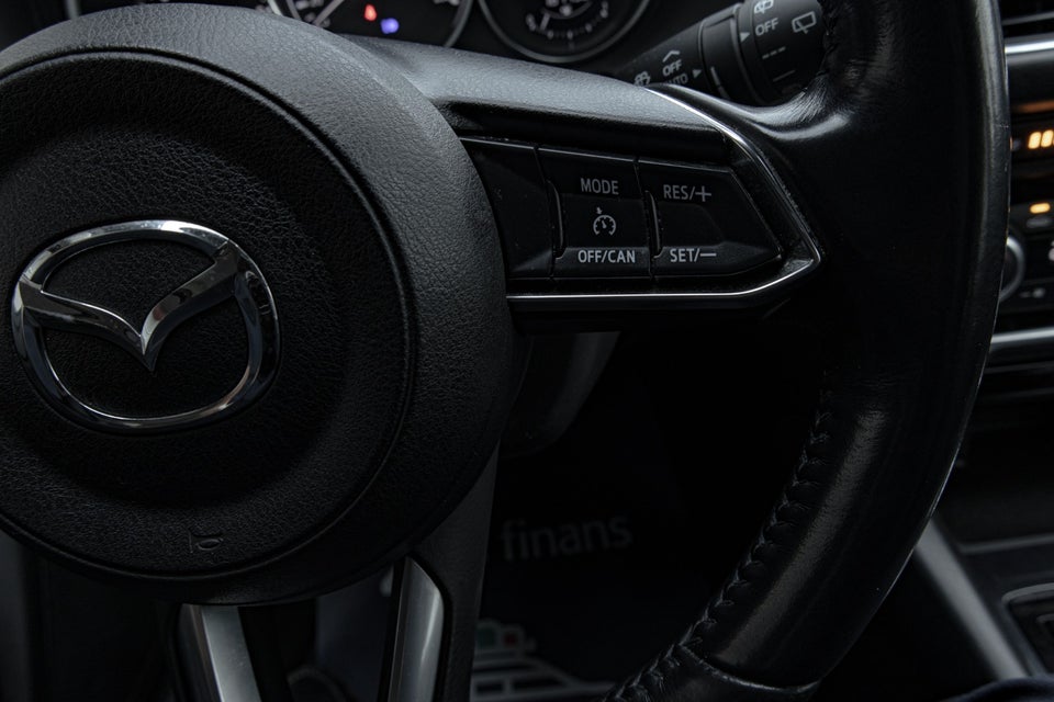 Mazda 6 2,2 SkyActiv-D 150 Core stc. aut. 5d