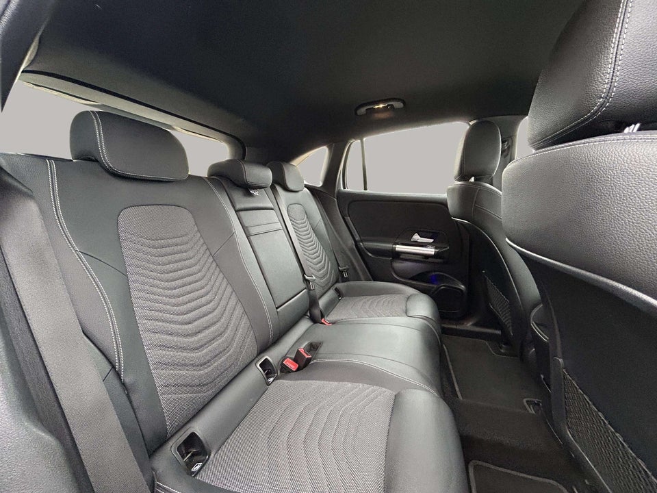 Mercedes EQA250+ Progressive Advance 5d