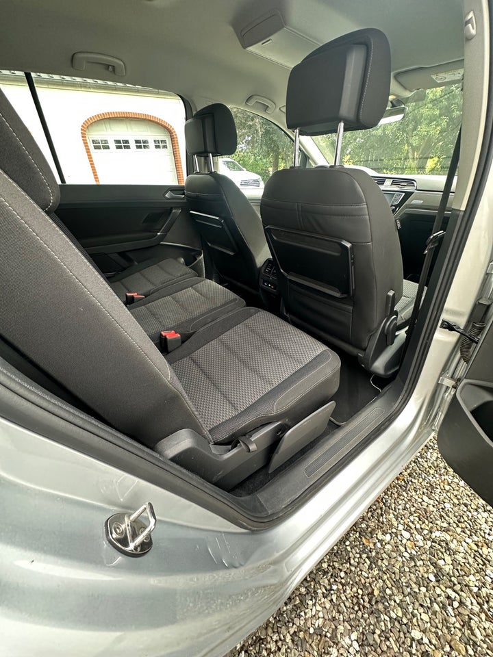 VW Touran 1,6 TDi 115 Comfortline DSG 5d