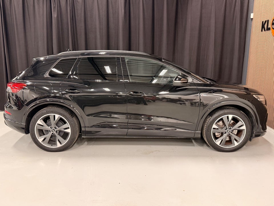 Audi Q4 e-tron 50 S-line quattro 5d