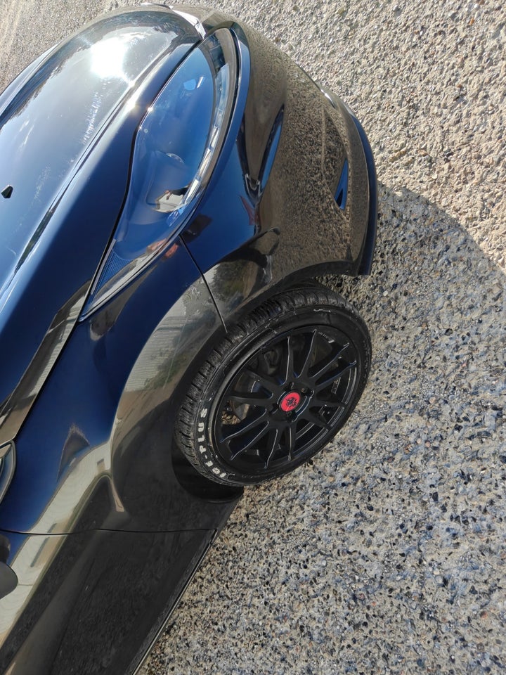 Ford Fiesta 1,4 TDCi 70 Titanium 5d