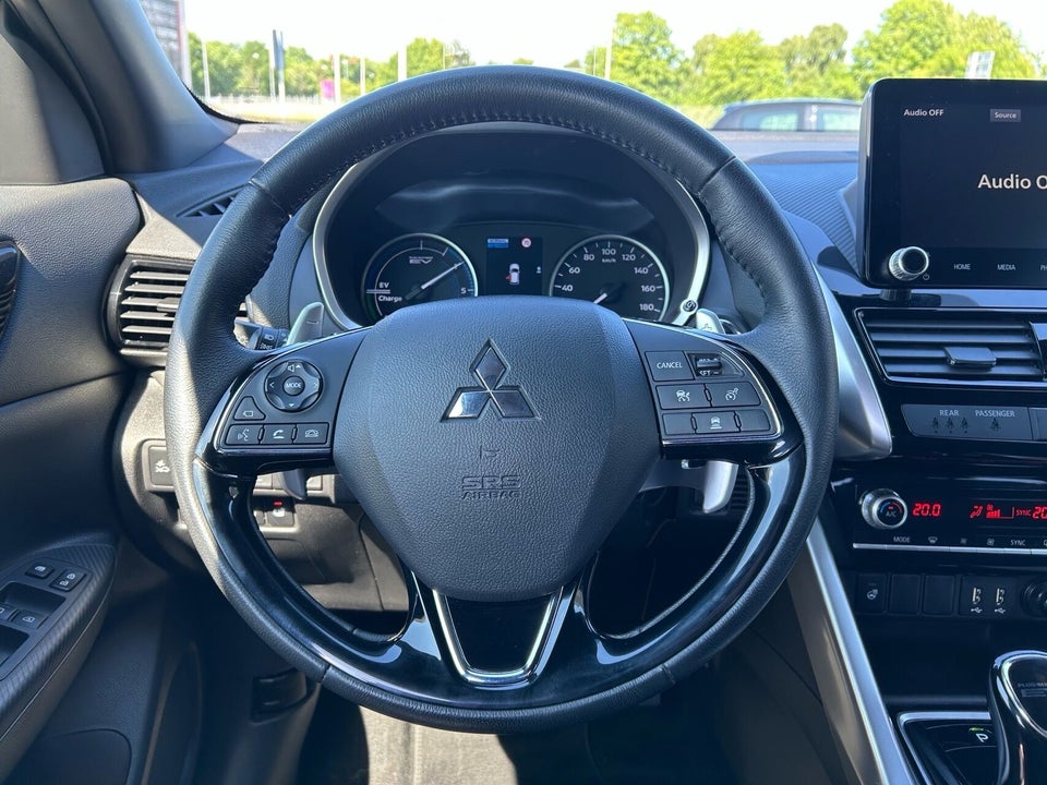 Mitsubishi Eclipse Cross 2,4 PHEV Intense CVT 4WD 5d
