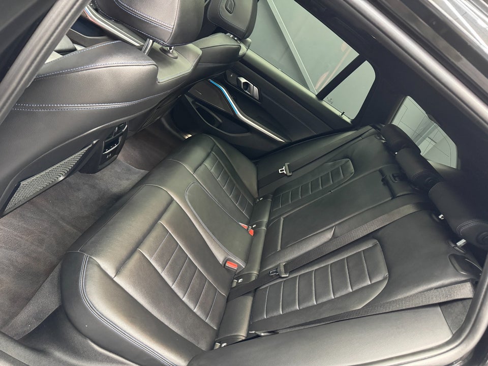 BMW 330e 2,0 Touring M-Sport xDrive aut. 5d