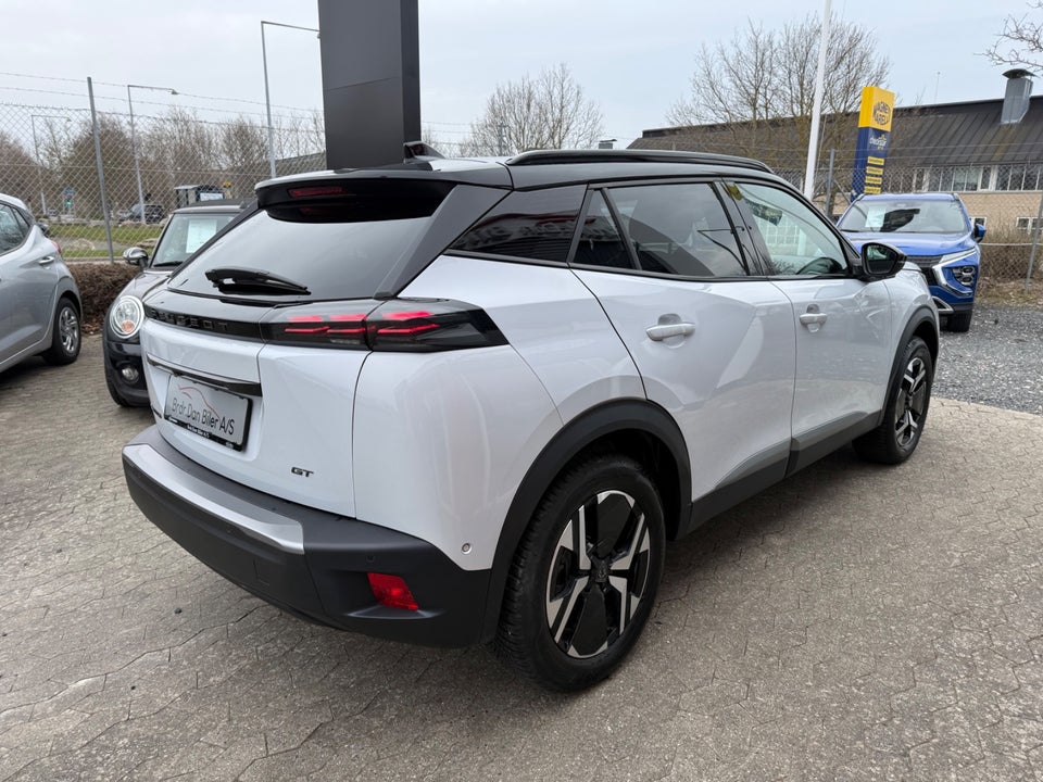 Peugeot e-2008 54 GT 5d