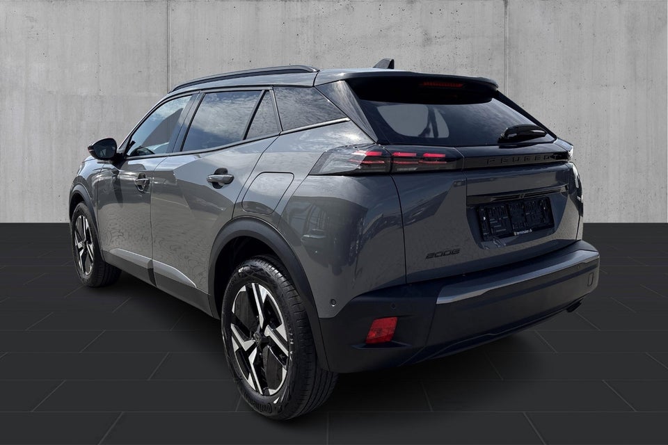 Peugeot 2008 1,2 PureTech 100 Allure 5d