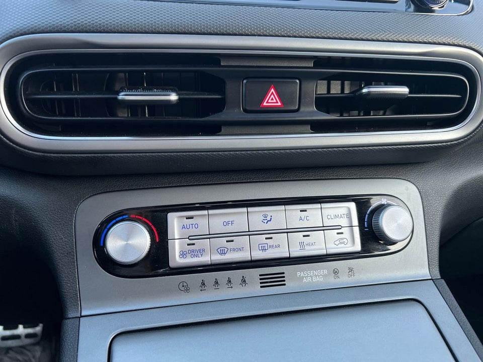 Hyundai Kona 64 EV Ultimate 5d