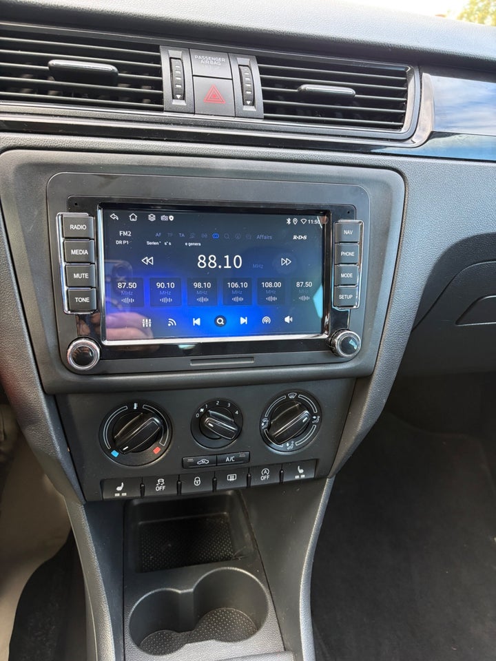Skoda Rapid 1,2 TSi 105 Sport 5d