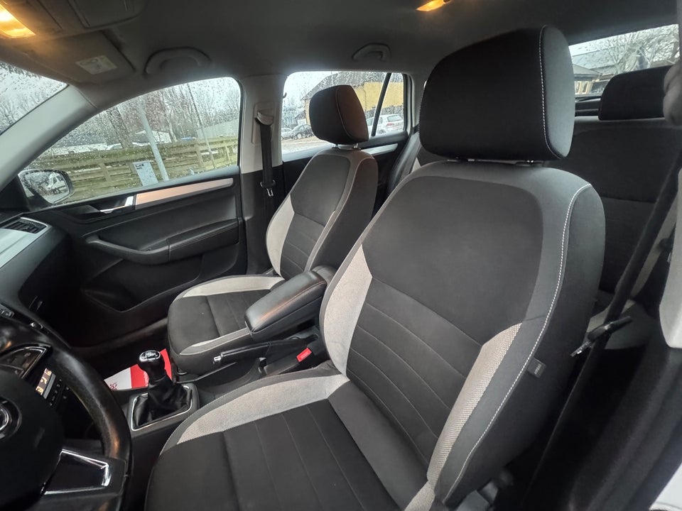 Skoda Rapid 1,0 TSi 95 Ambition 5d